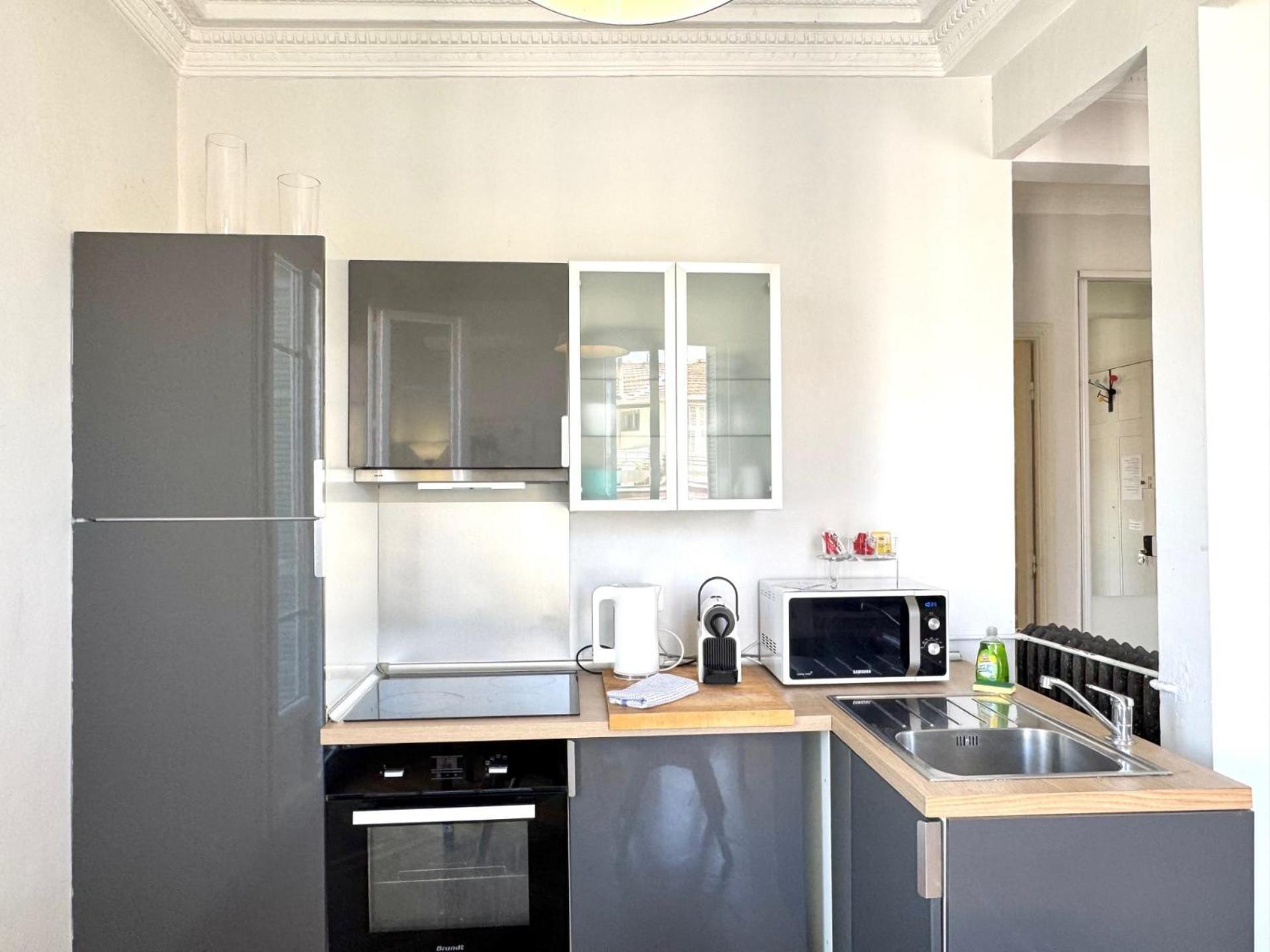 Riviera Apartment